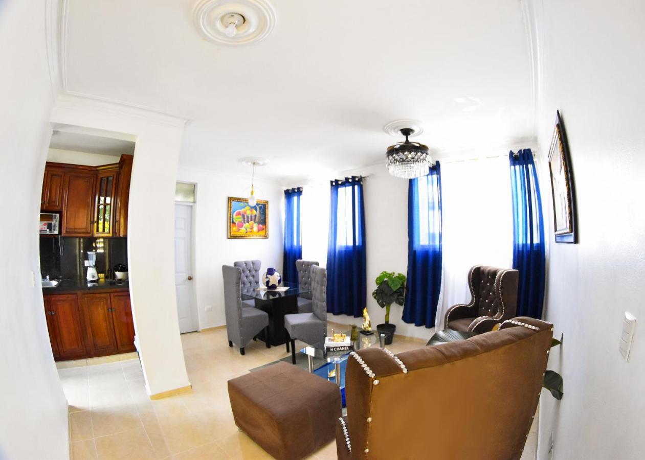 Apartamento En La Carreras Proximo Al Monumento Santiago De Los Caballeros Bagian luar foto